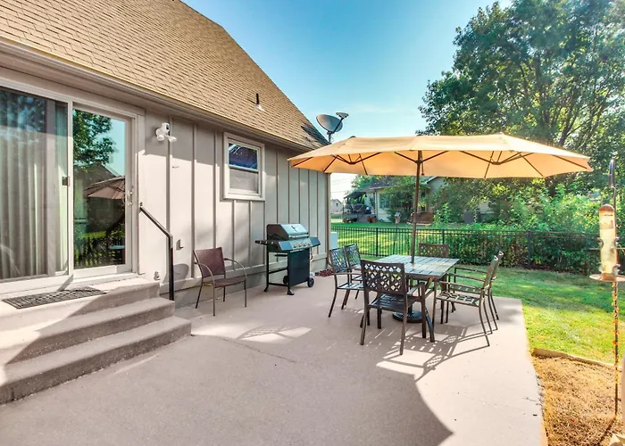 Overland Park Family Home W/ Game Room & Backyard!